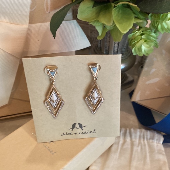 Chloe and Isabel earrings - Picture 2 of 5